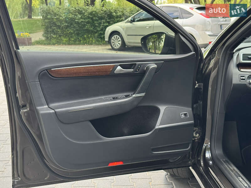 Седан Volkswagen Passat 2013 в Киеве фото 10 Седан Volkswagen Passat 2013 в Киеве