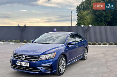 Седан Volkswagen Passat 2017 в Виннице