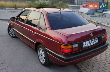 Седан Volkswagen Passat 1988 в Тетієві