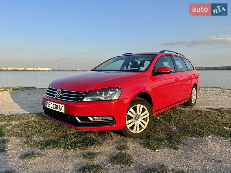 Универсал Volkswagen Passat 2011 в Николаеве