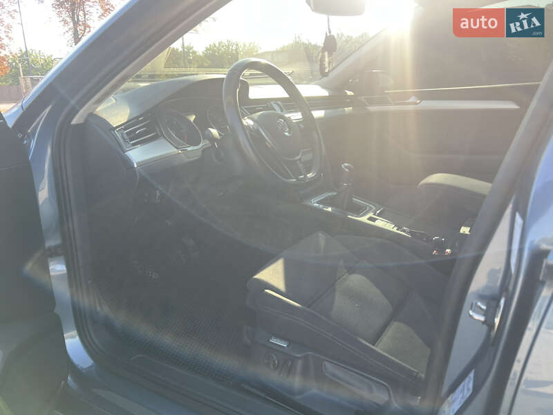 Универсал Volkswagen Passat 2015 в Первомайске