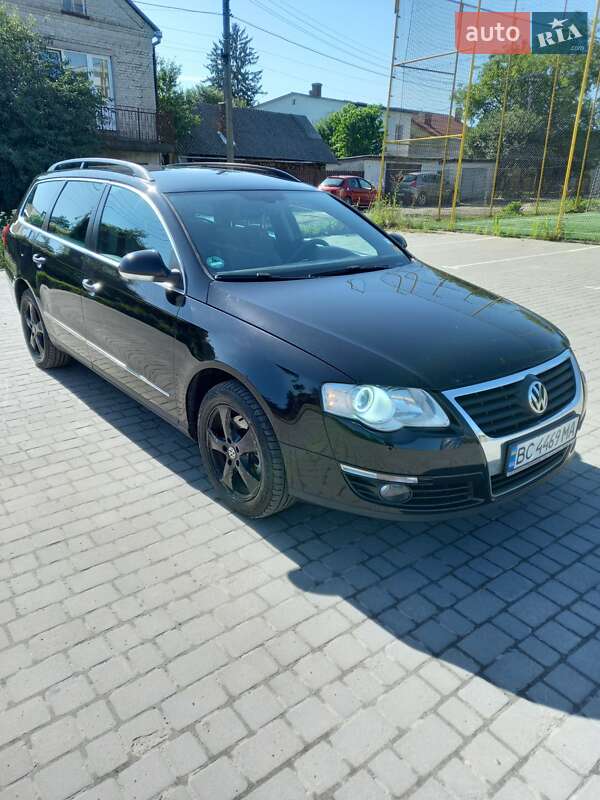 Универсал Volkswagen Passat 2005 в Винниках фото 8 Универсал Volkswagen Passat 2005 в Винниках