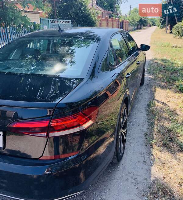 Седан Volkswagen Passat 2021 в Кривом Роге