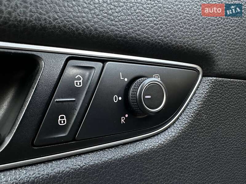 Седан Volkswagen Passat 2017 в Ивано-Франковске