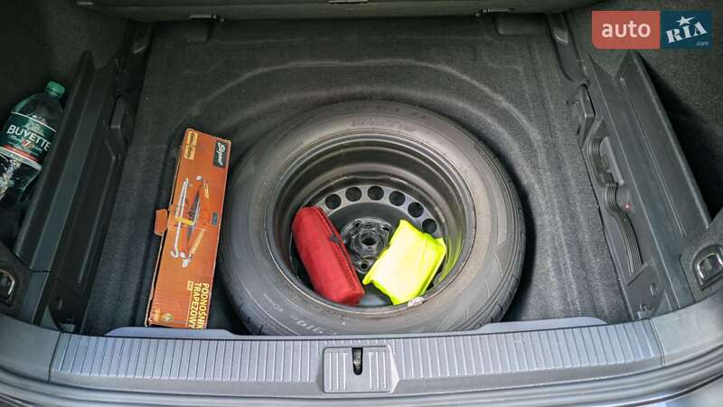 Универсал Volkswagen Passat 2020 в Краснограде фото 76 Универсал Volkswagen Passat 2020 в Краснограде