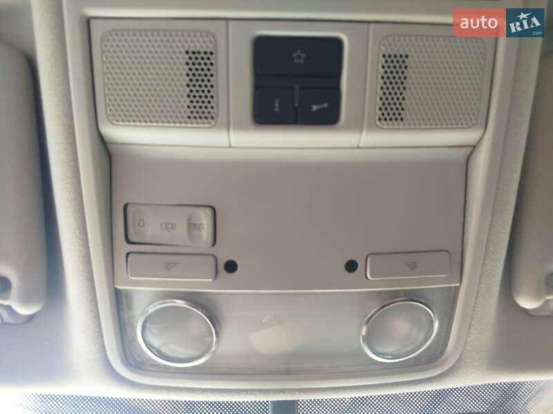 Универсал Volkswagen Passat 2013 в Умани