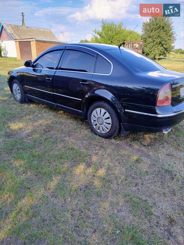 Седан Volkswagen Passat 2004 в Лозовой фото 7 Седан Volkswagen Passat 2004 в Лозовой