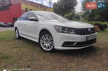 Седан Volkswagen Passat 2016 в Києві