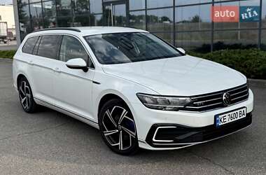 Універсал Volkswagen Passat 2022 в 