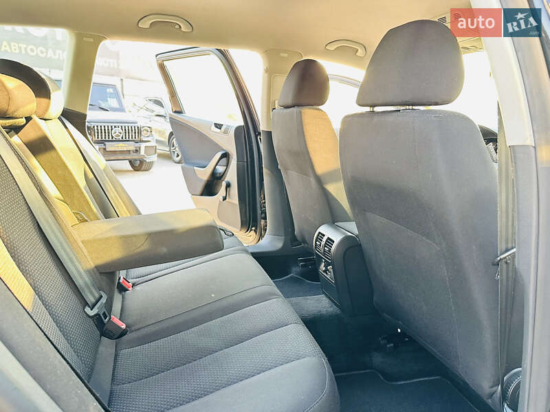 Универсал Volkswagen Passat 2009 в Харькове