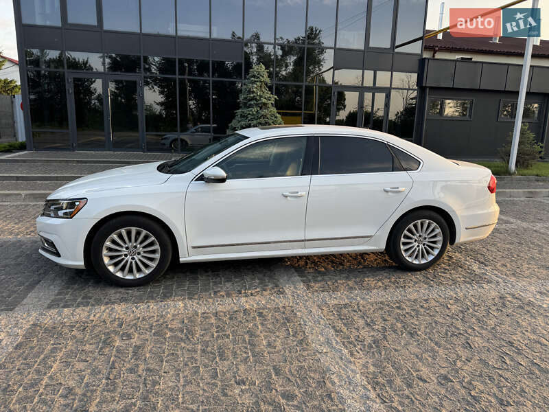 Седан Volkswagen Passat 2016 в Пирятине