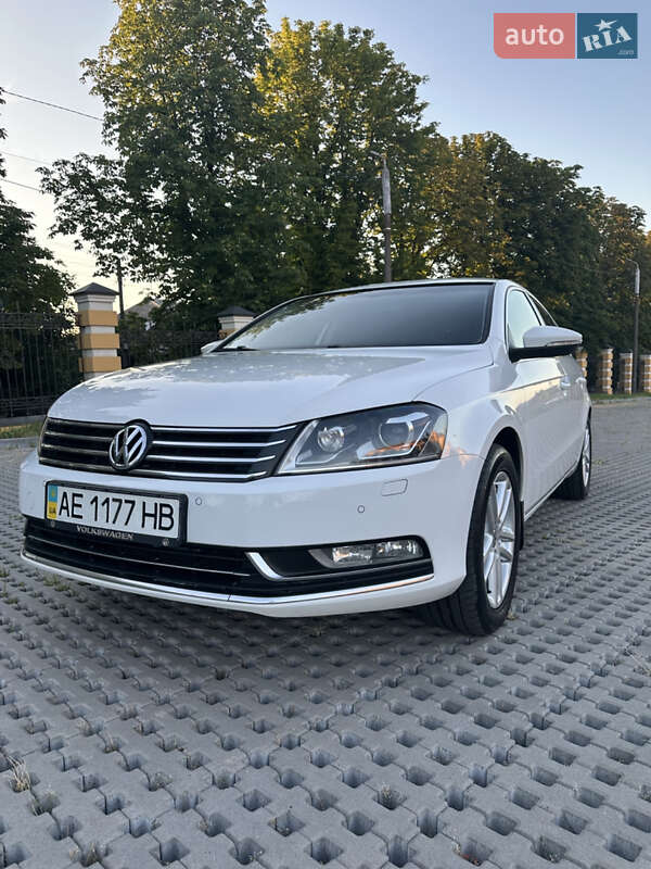 Volkswagen Passat 2012