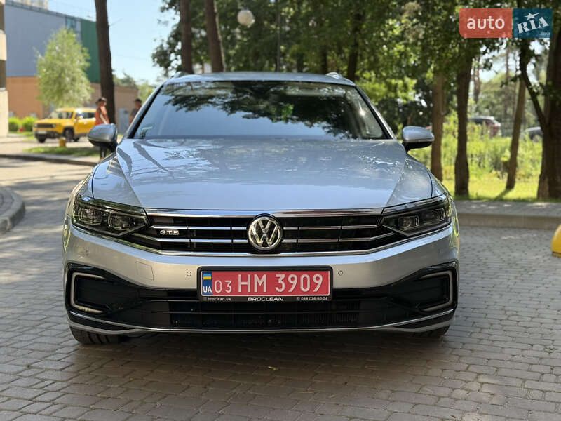 Универсал Volkswagen Passat 2021 в Броварах