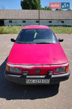 Седан Volkswagen Passat 1988 в Житомире