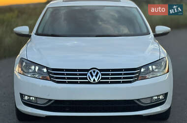 Седан Volkswagen Passat 2015 в 
