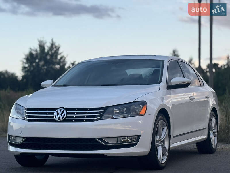 Седан Volkswagen Passat 2015 в Дрогобыче