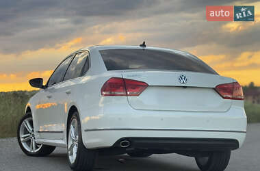 Седан Volkswagen Passat 2015 в 