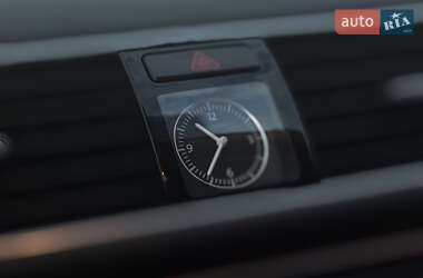 Седан Volkswagen Passat 2015 в 