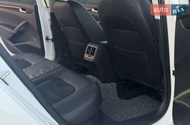 Седан Volkswagen Passat 2015 в 