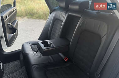 Седан Volkswagen Passat 2015 в 