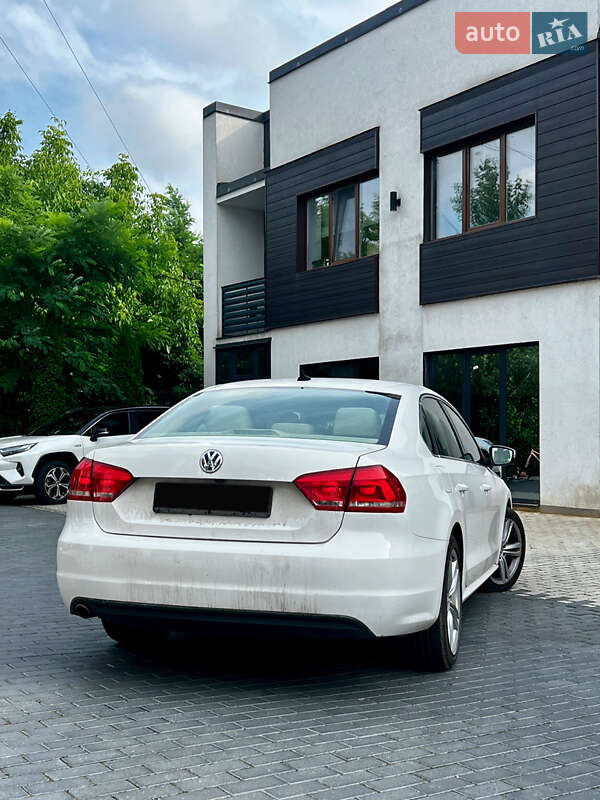 Седан Volkswagen Passat 2015 в Виннице