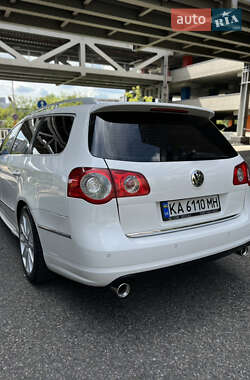 Універсал Volkswagen Passat 2010 в 