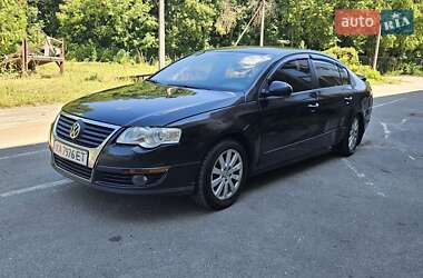 Седан Volkswagen Passat 2008 в Києві