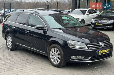 Универсал Volkswagen Passat 2011 в Черновцах