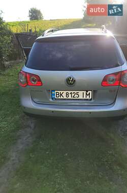 Универсал Volkswagen Passat 2005 в 