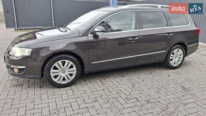Универсал Volkswagen Passat 2008 в Ровно