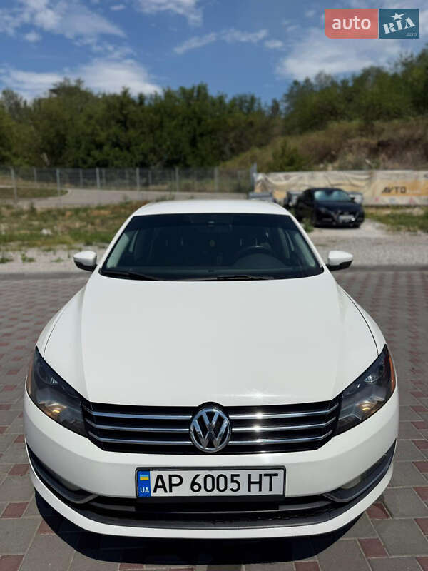 Седан Volkswagen Passat 2014 в Запорожье