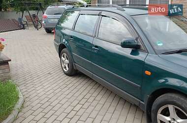 Универсал Volkswagen Passat 1997 в 