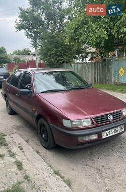 Седан Volkswagen Passat 1997 в Черкассах