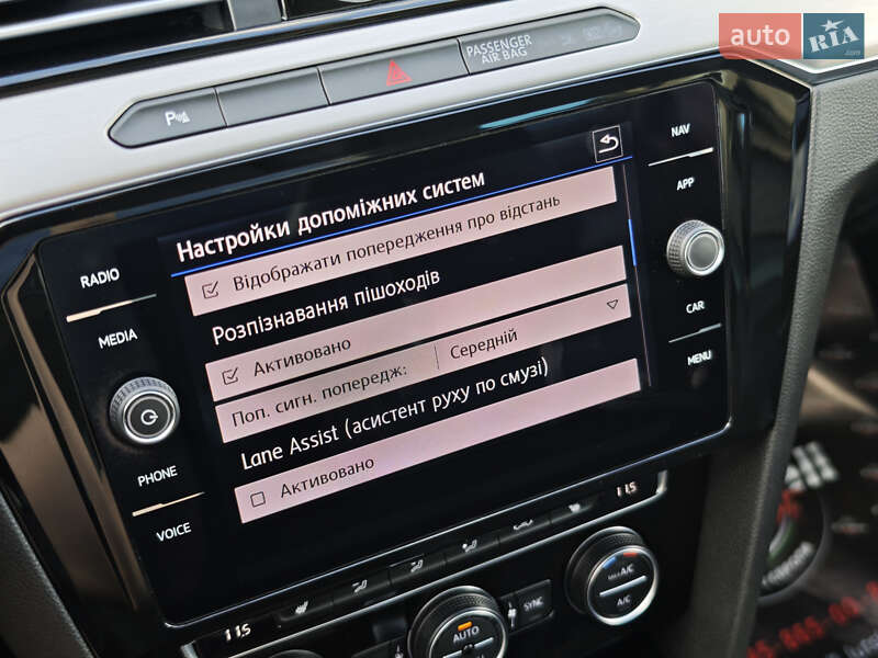 Универсал Volkswagen Passat 2019 в Луцке