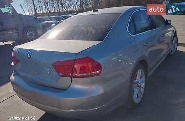 Седан Volkswagen Passat 2014 в 