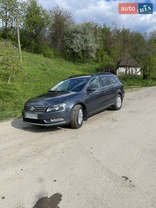 Универсал Volkswagen Passat 2012 в Самборе фото 2 Универсал Volkswagen Passat 2012 в Самборе