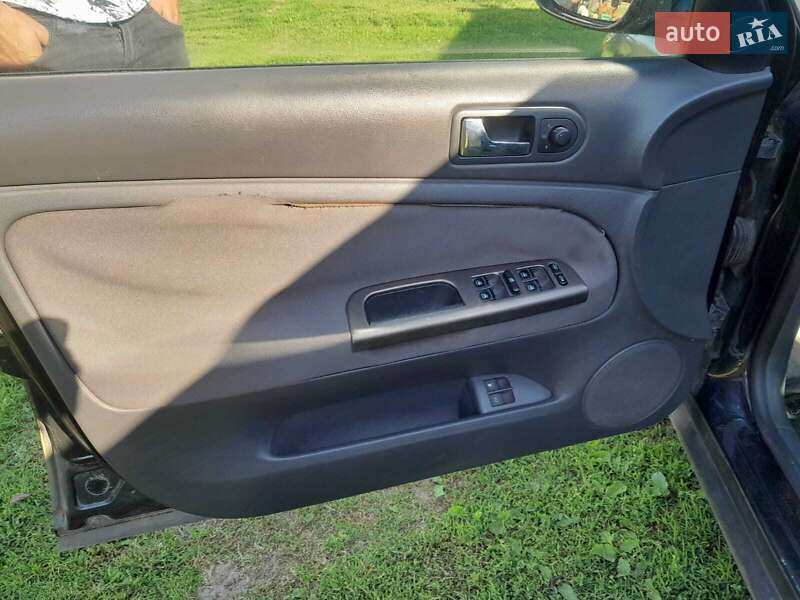 Универсал Volkswagen Passat 2005 в Луцке