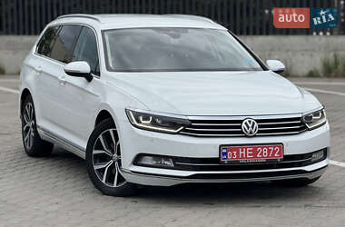 Універсал Volkswagen Passat 2015 в Луцьку