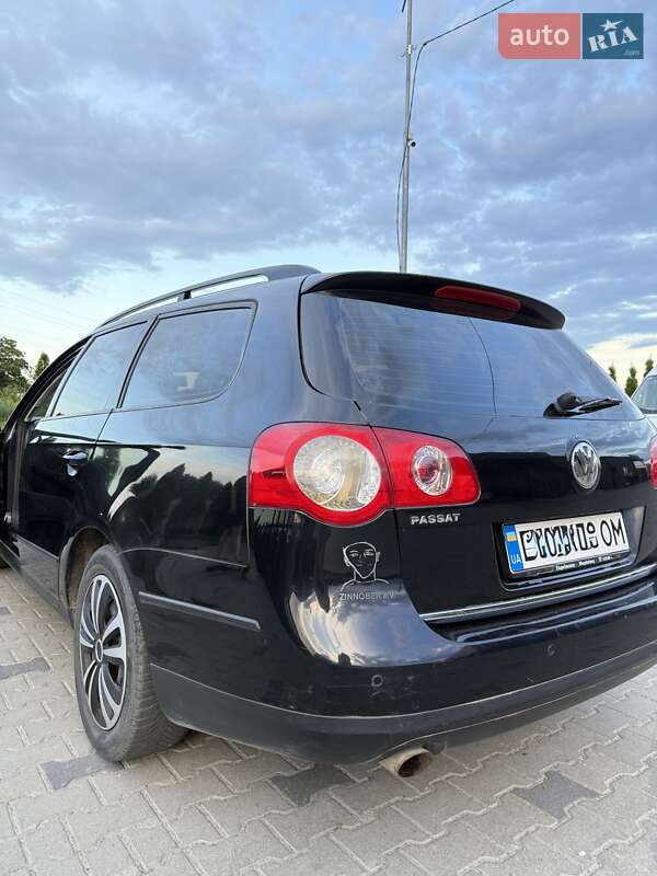 Универсал Volkswagen Passat 2007 в Яворове