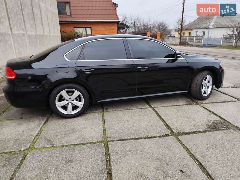 Седан Volkswagen Passat 2012 в Черкассах