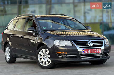 Універсал Volkswagen Passat 2005 в Луцьку