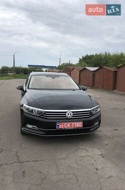 Универсал Volkswagen Passat 2017 в Луцке