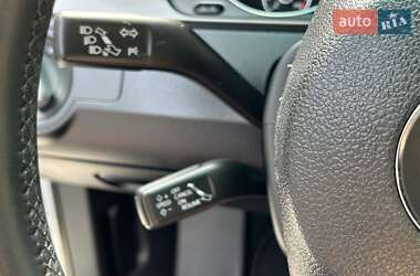 Універсал Volkswagen Passat 2014 в 