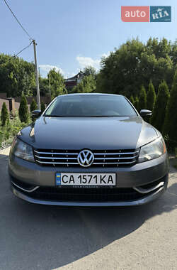Седан Volkswagen Passat 2013 в Умані