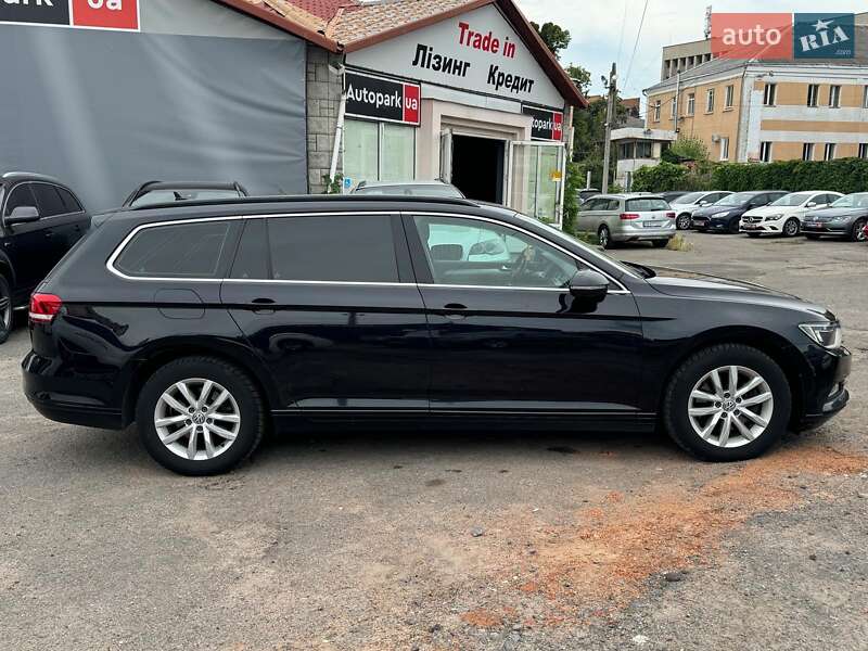 Универсал Volkswagen Passat 2015 в Виннице