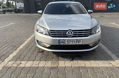 Седан Volkswagen Passat 2012 в Кривому Розі
