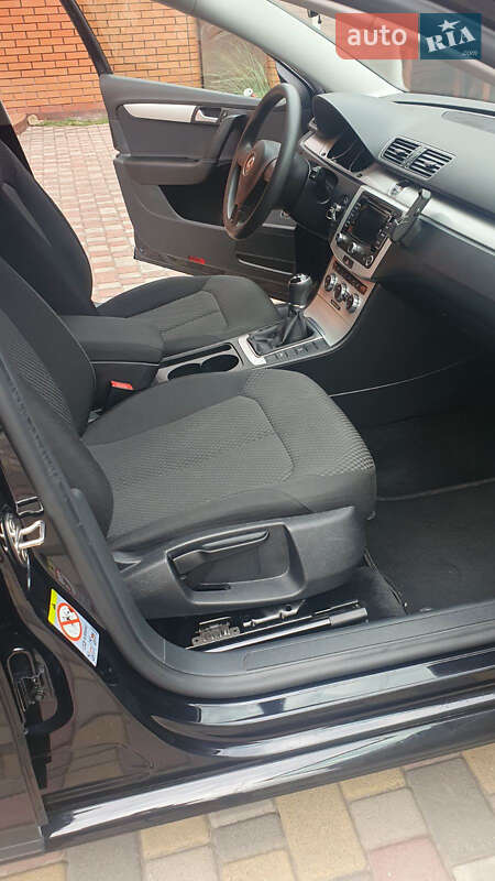 Универсал Volkswagen Passat 2013 в Костополе