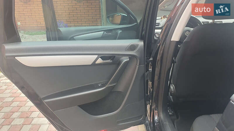 Универсал Volkswagen Passat 2013 в Костополе