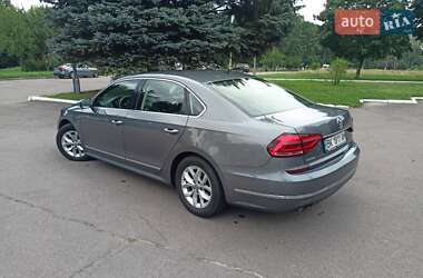 Седан Volkswagen Passat 2016 в 