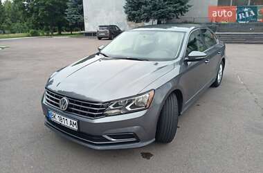 Седан Volkswagen Passat 2016 в Рівному